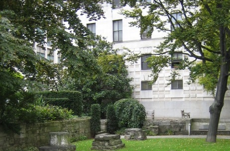 St Dunstan in East Church Garden